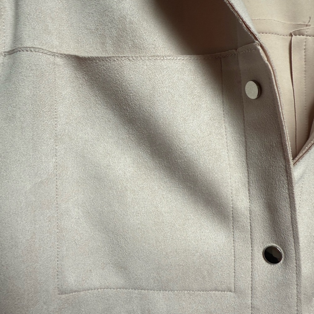 Light Beige Button-Up Jacket - Picture 3 of 6